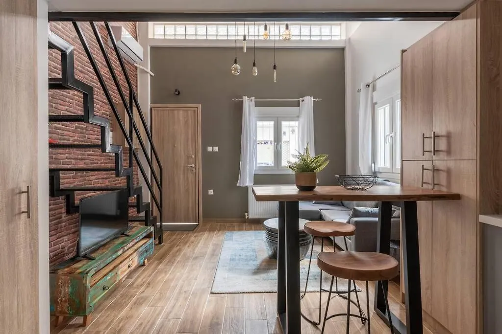 Industrial Loft Near Seaside W 200Mbps Apartment Thessaloniki Greece