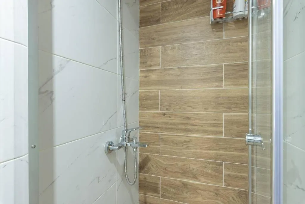 Industrial Loft Near Seaside W 200Mbps Apartment Thessaloniki 0*,  Greece
